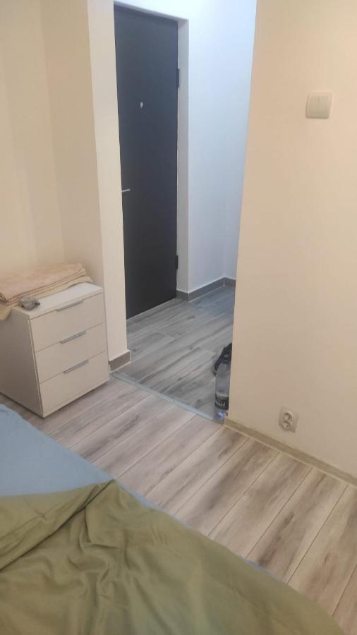 Garsoniera Turda Valeria Apartment Exterior photo